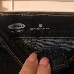 Women’s old navy boot cut jeans in perfect condition these are basically new